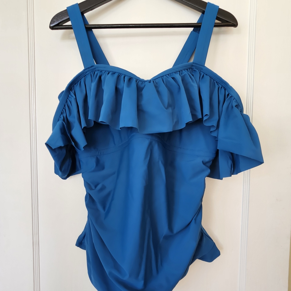 Blue Ruffle Off-Shoulder Swimsuit - Picture 8 of 10